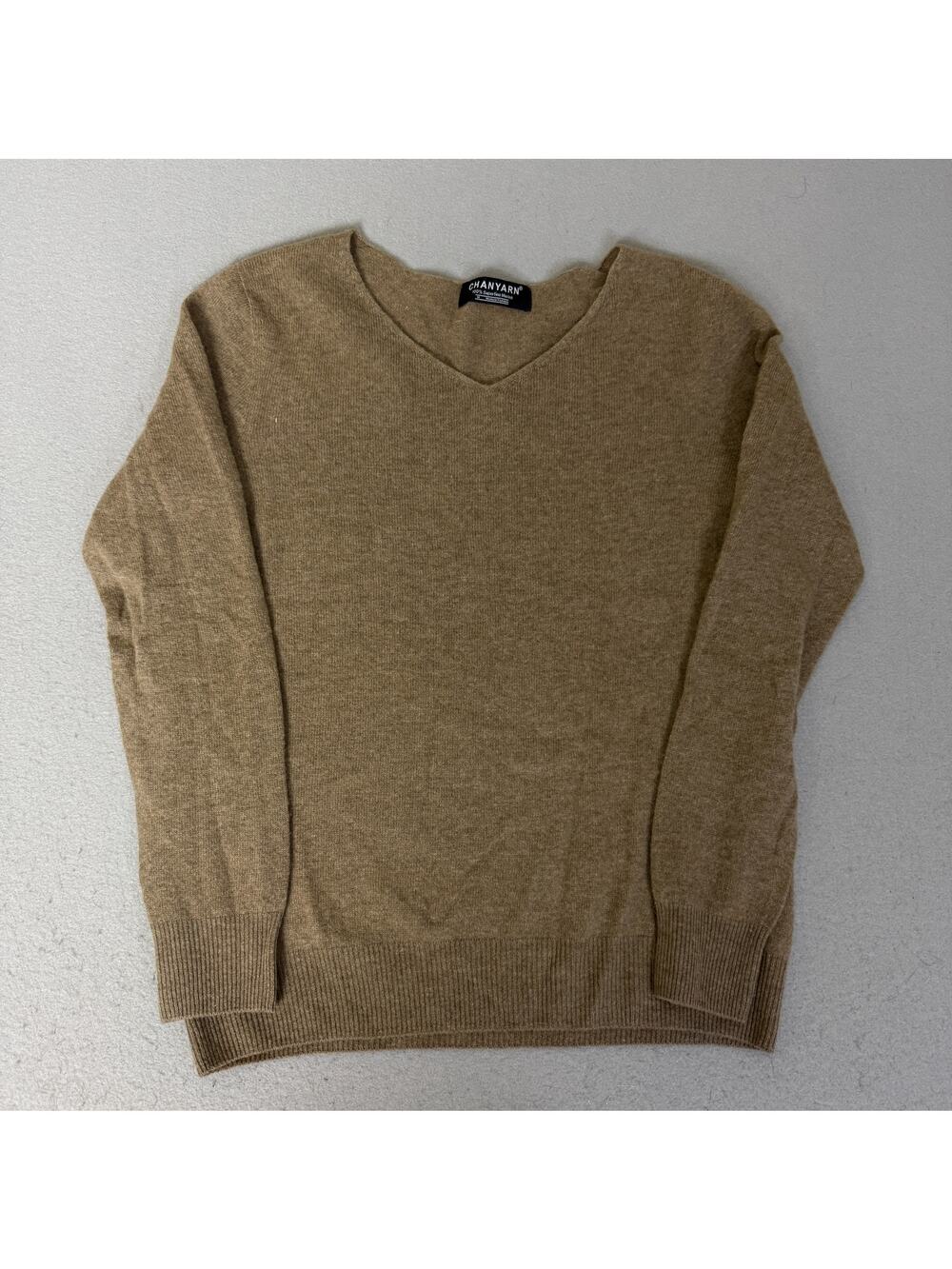 CHANYARN 100% Superfine Merino Wool V-Neck Sweater Women's Medium Tan Beige